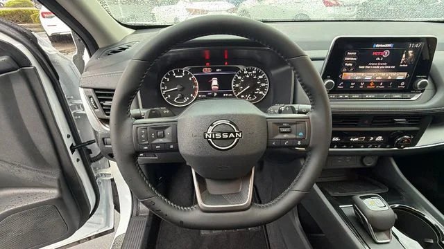 2026 Nissan Rogue Dark Armor - Photo 27