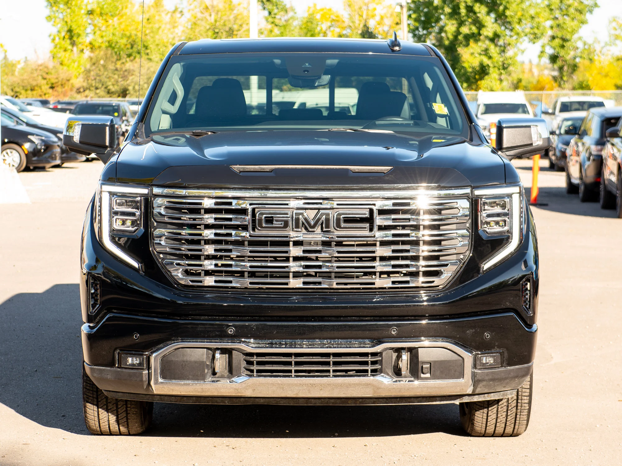 Used 2025 Black GMC Denali* | Crew Cab | Super Cruise | 3.0L Duramax | 305 HP | 495 LB-FT | Sunroof | image 7