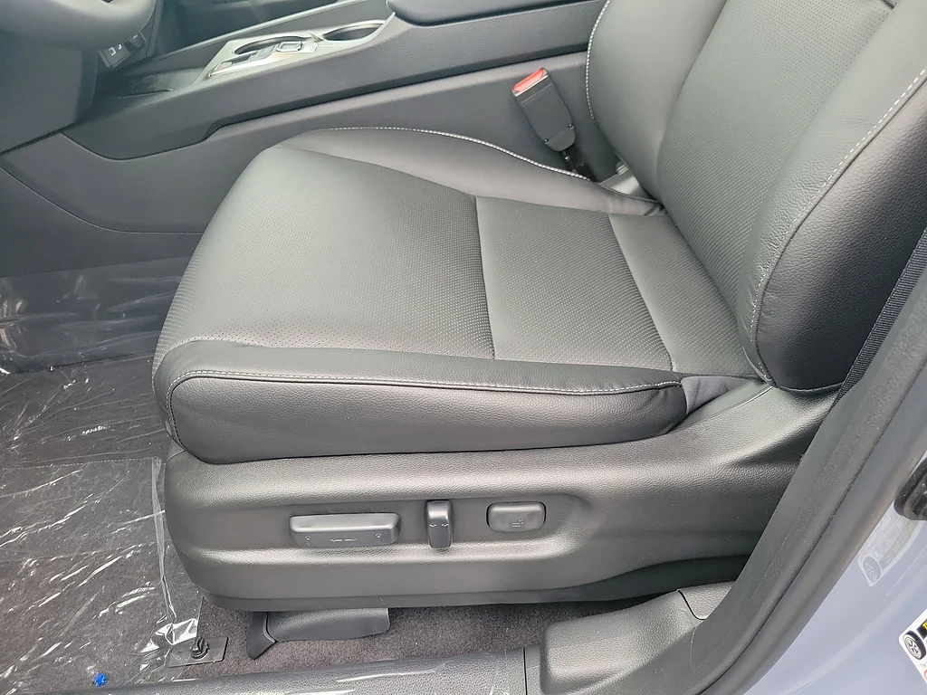 New 2026 Sonic Gray Pearl Honda RTL image 13