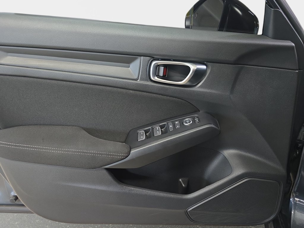 Used 2025 Gray Honda Sport image 26
