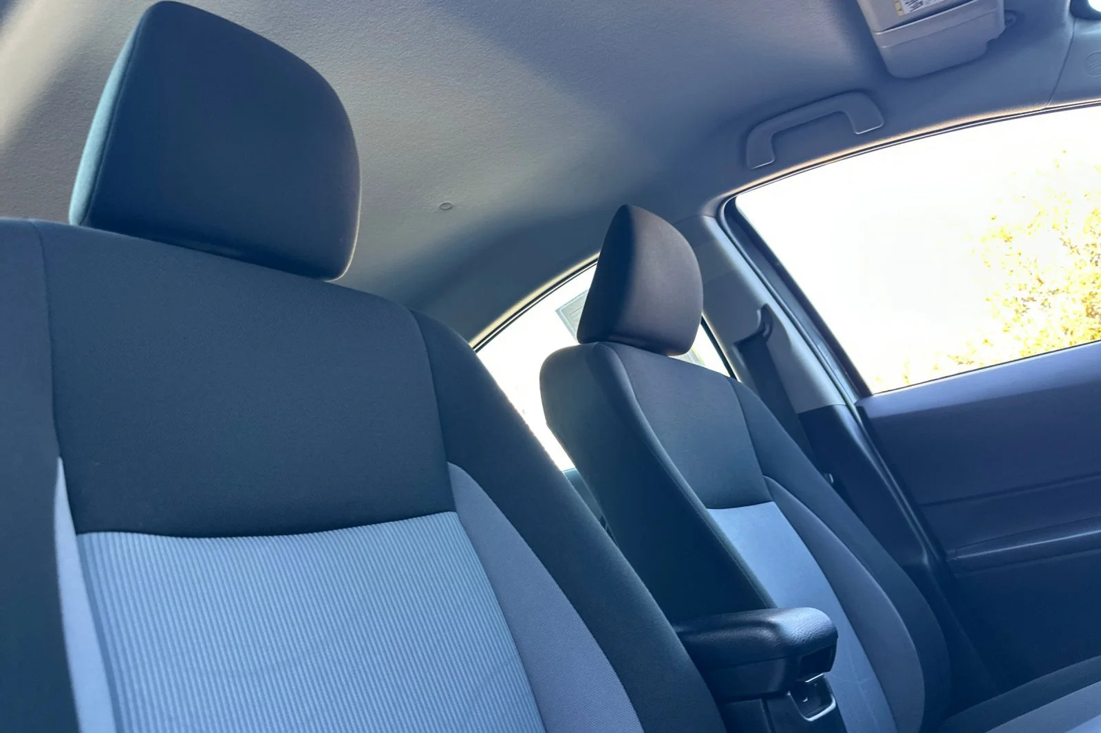Used 2019 Gray Toyota LE image 22