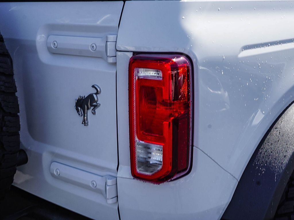 Used 2023 White Ford Base image 8