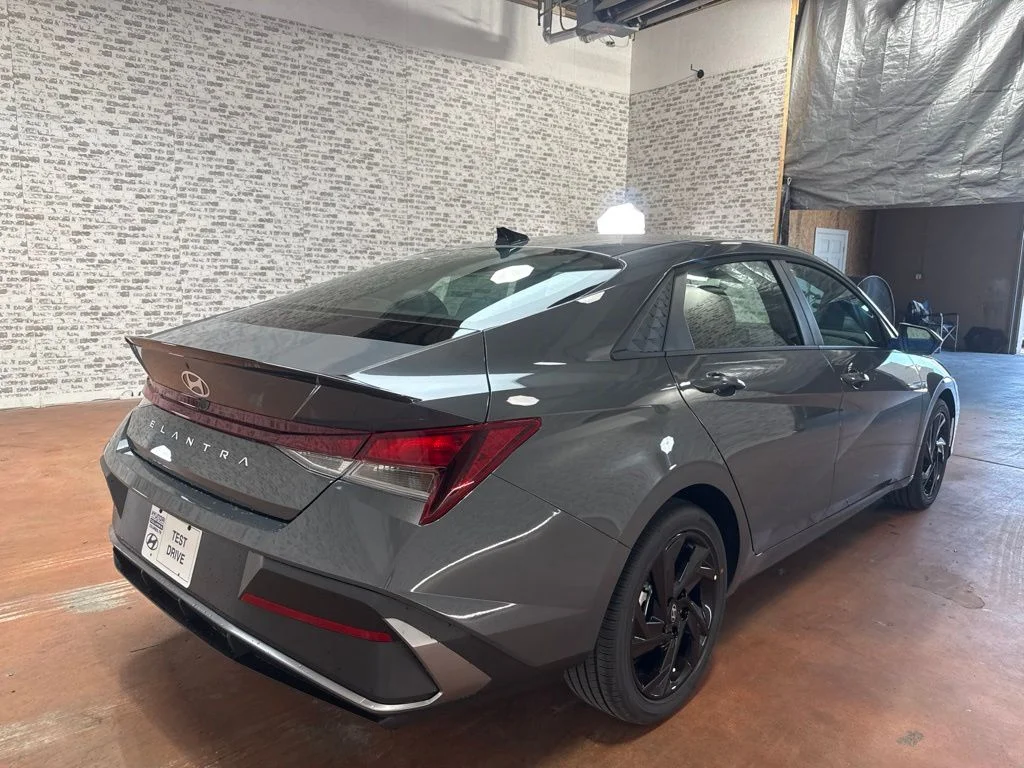New 2026 Ecotronic Gray Hyundai SEL Sport image 7