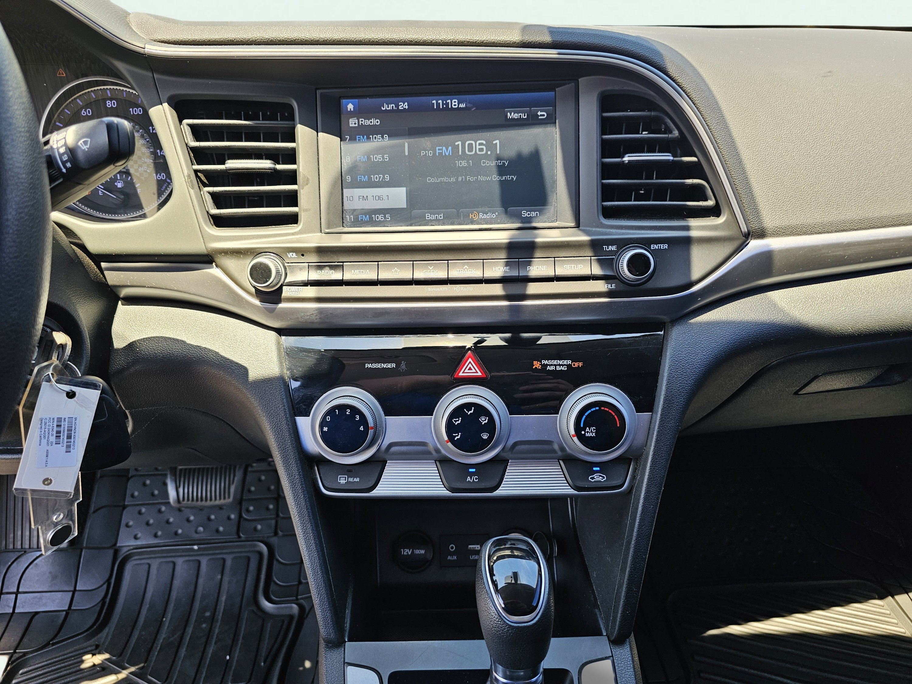 Used 2019 Machine Gray Hyundai SEL image 22