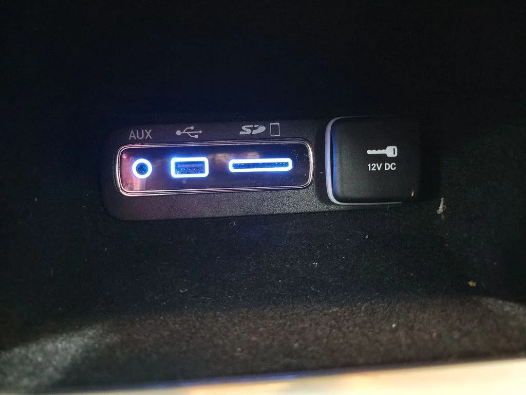 Used 2017 Red Jeep Laredo image 35