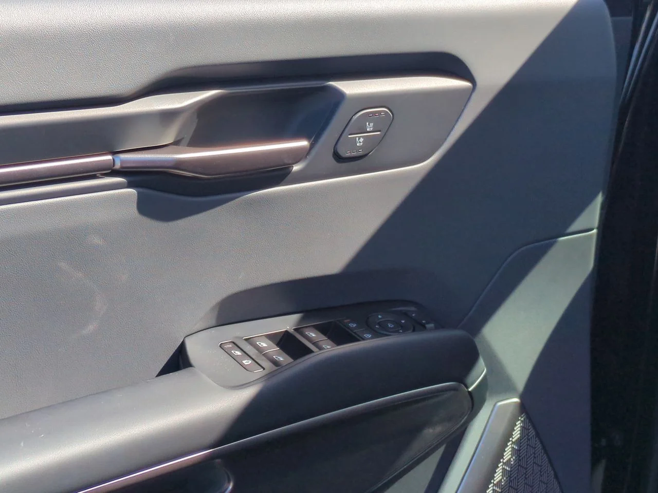 2026 Kia EV9 Light - Photo 23
