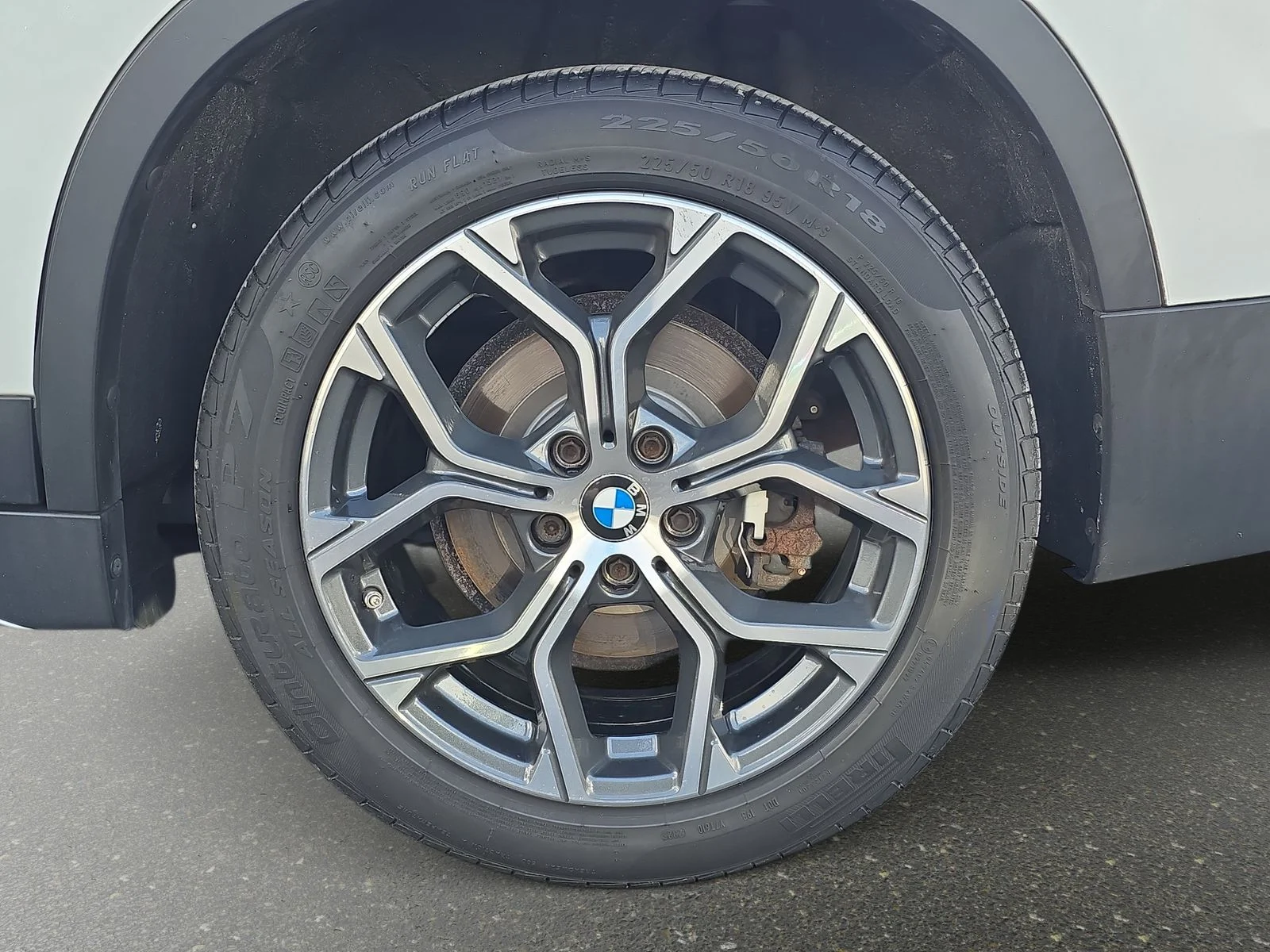 Used 2020 White BMW xDrive28i image 14