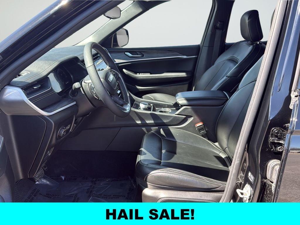 Used 2024 Black Jeep Limited image 10