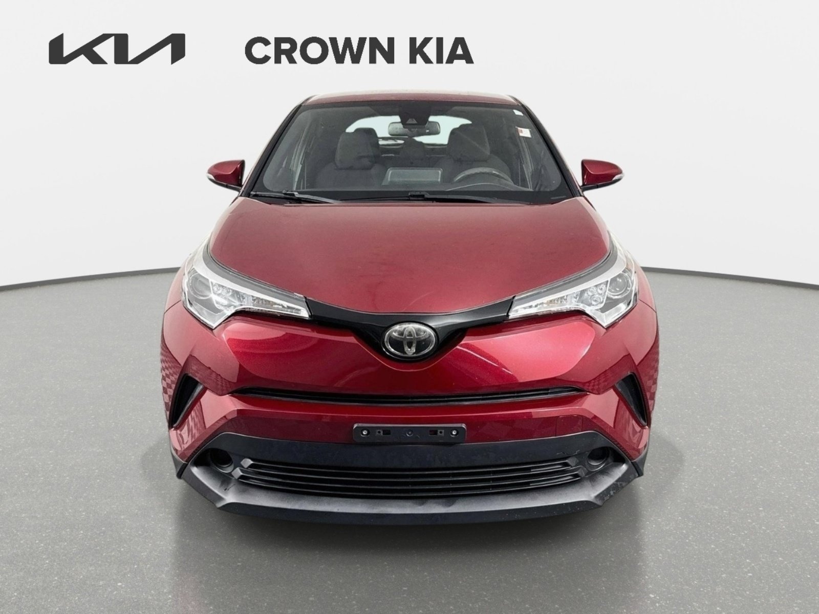 Used 2019 Ruby Flare Pearl Toyota XLE image 2