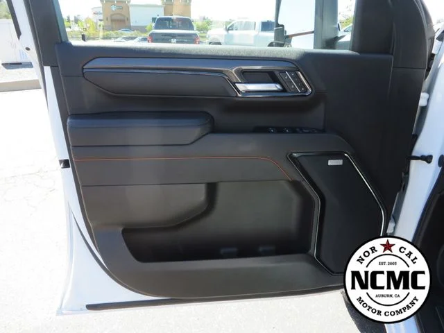 2025 GMC Sierra 2500HD AT4 - Photo 16