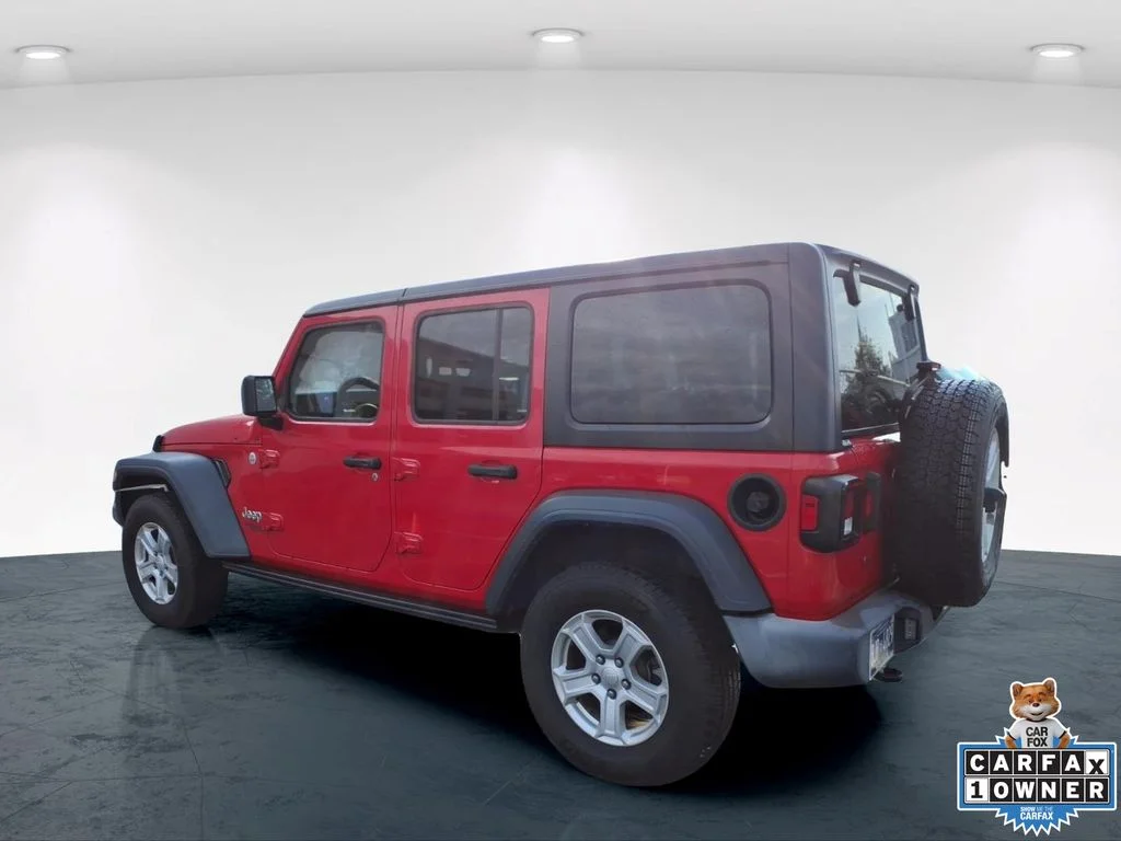 Used 2018 Red Jeep Unlimited Sport S image 17
