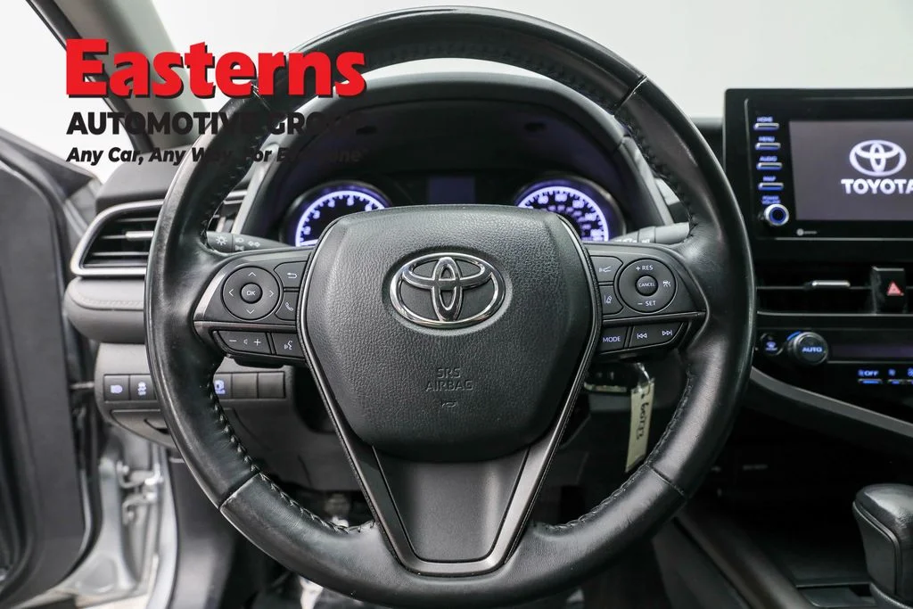 Used 2022 Silver Toyota SE image 10