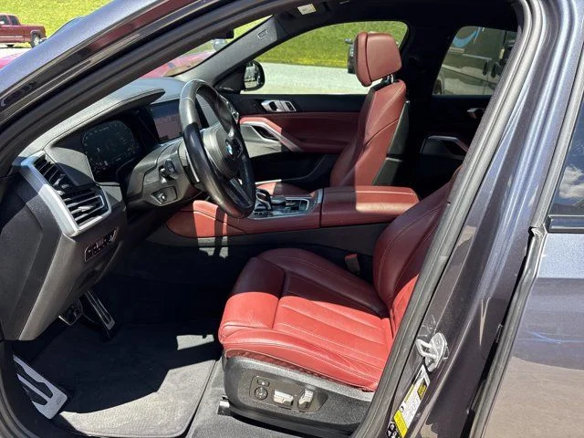 Used 2020 Gray BMW M50i image 14