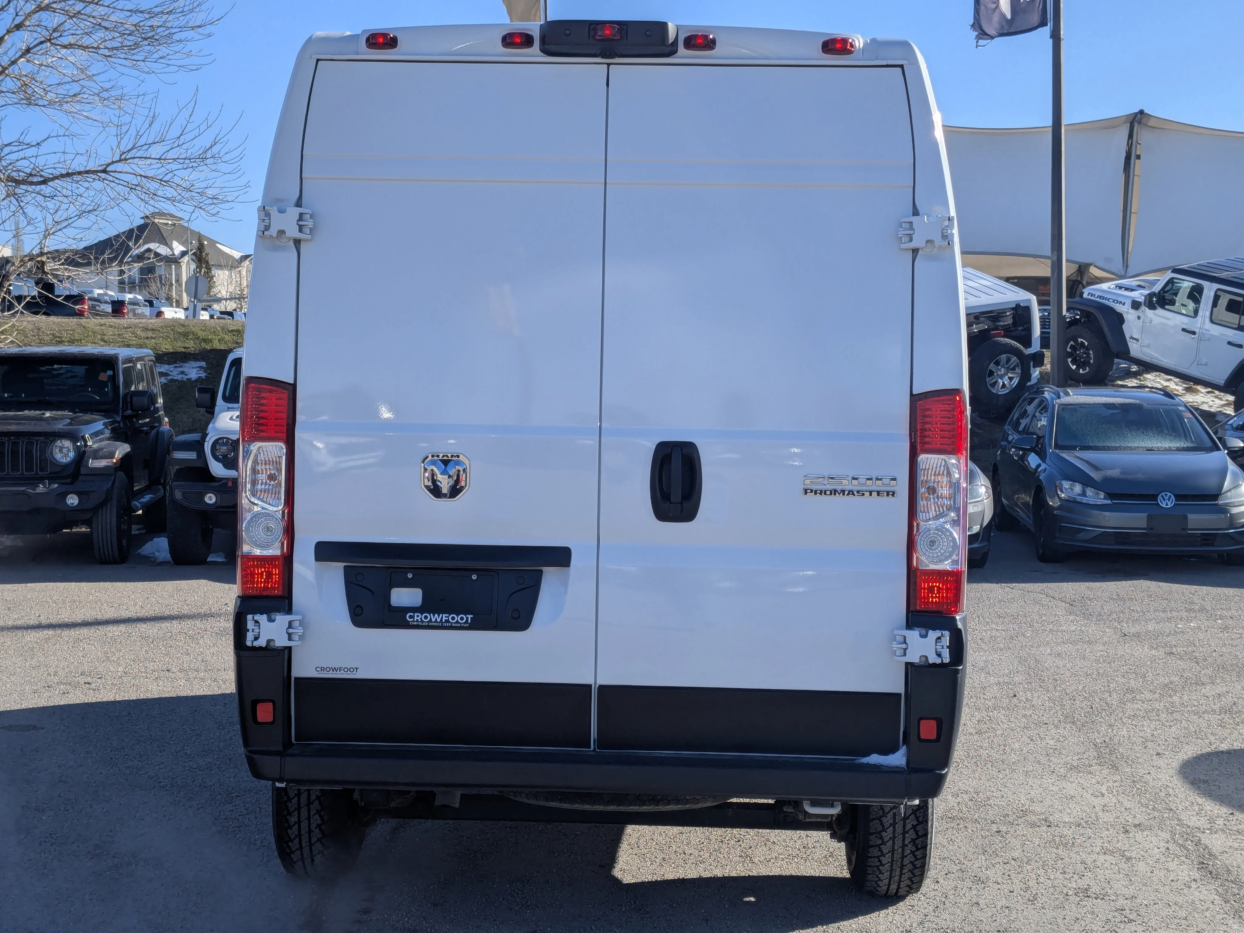 Used 2025 White RAM Tradesman - C/V HR 136 WB - Pkg 22B - Convenience Grp - Cargo Partition - Wall Paneling & More image 7