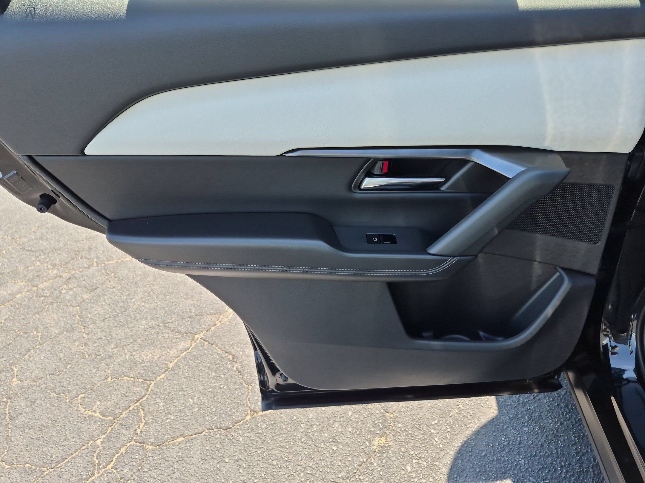 New 2026 Jet Black Mica Mazda 2.5 S Preferred AWD image 27
