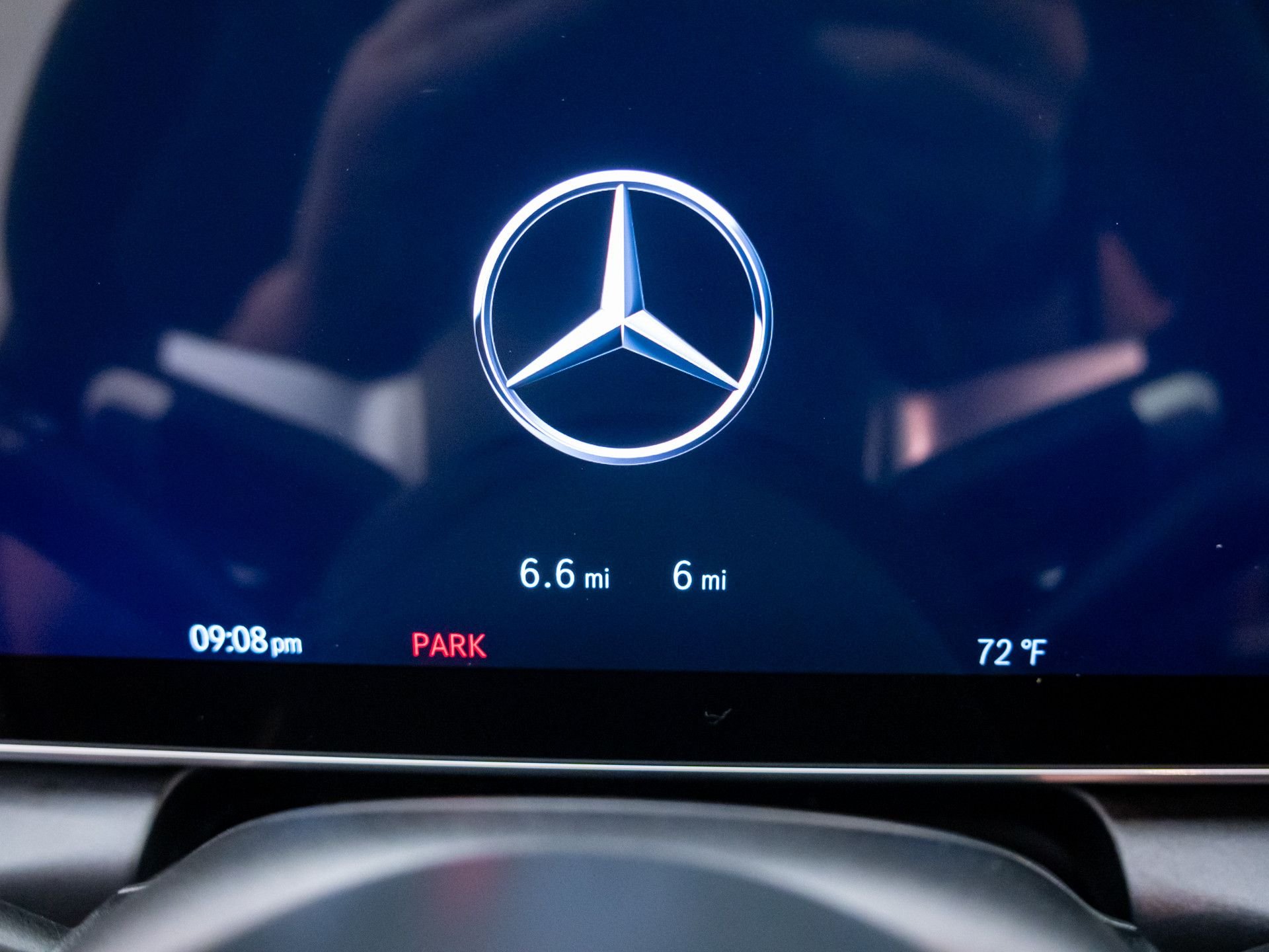 New 2026 Black Mercedes-Benz GLC 300 image 22