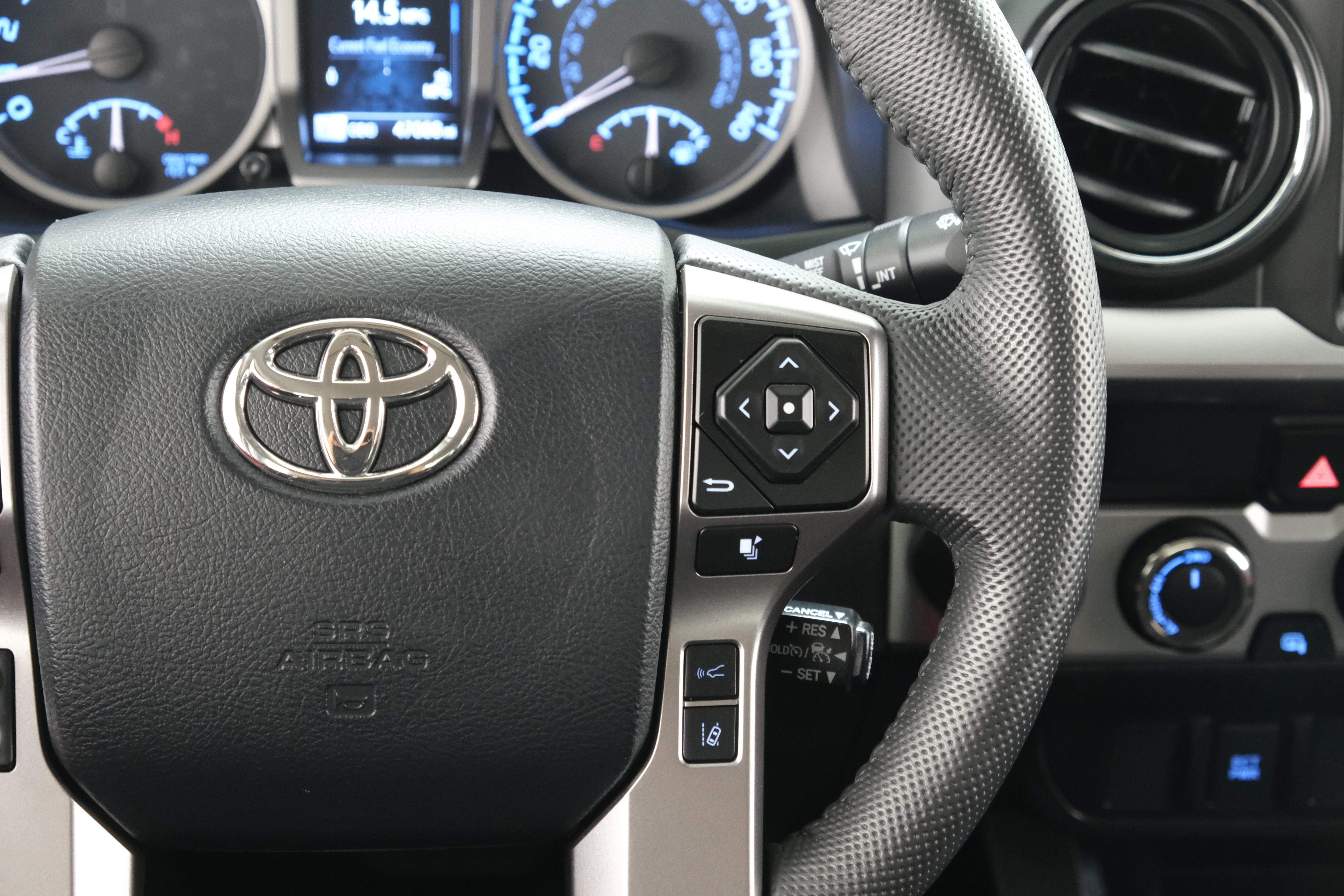 2023 Toyota Tacoma SR5 - Photo 16