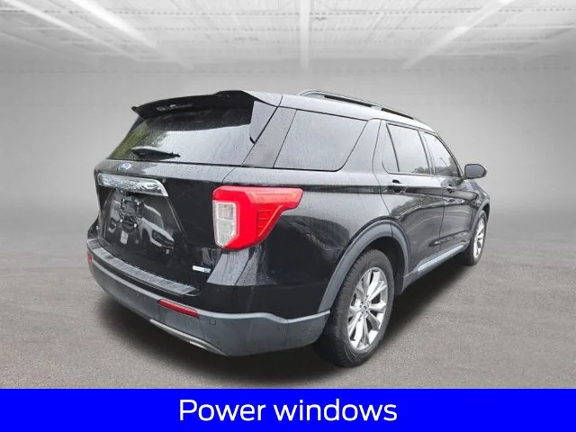 Used 2020 Black Ford XLT image 9