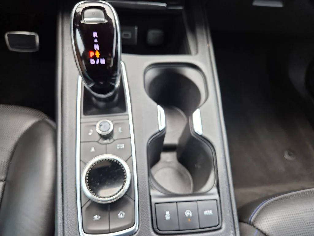 Used 2024 Silver Cadillac Sport image 38
