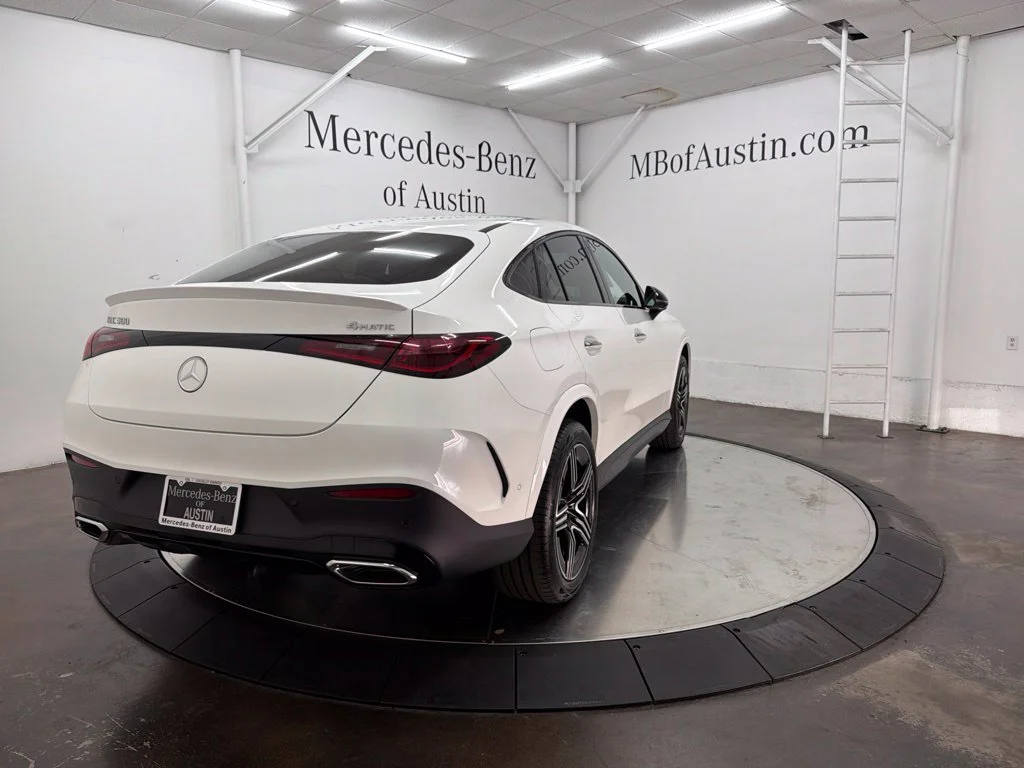 New 2027 White Mercedes-Benz GLC 300 Coupe image 7