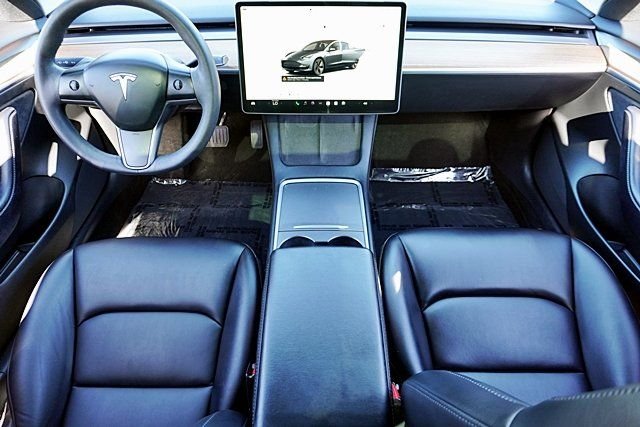 Used 2023  Tesla Base image 20