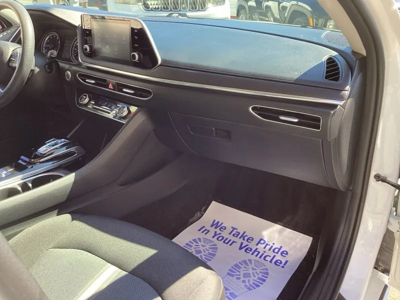 Used 2021 Gray Hyundai SEL image 15
