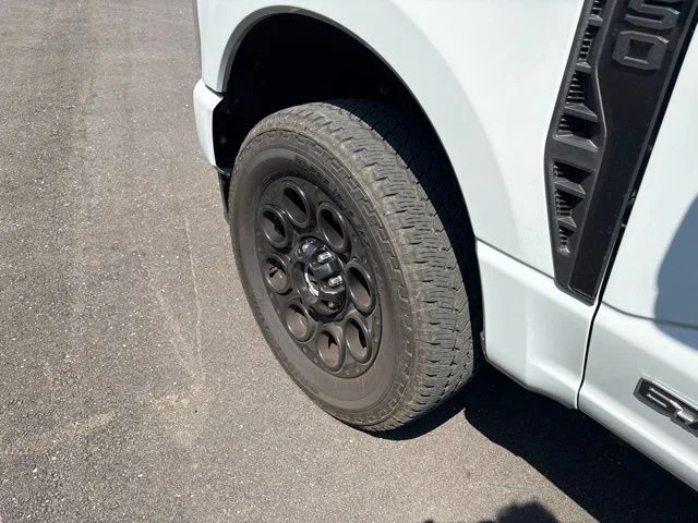 Used 2026 White Ford XLT image 4