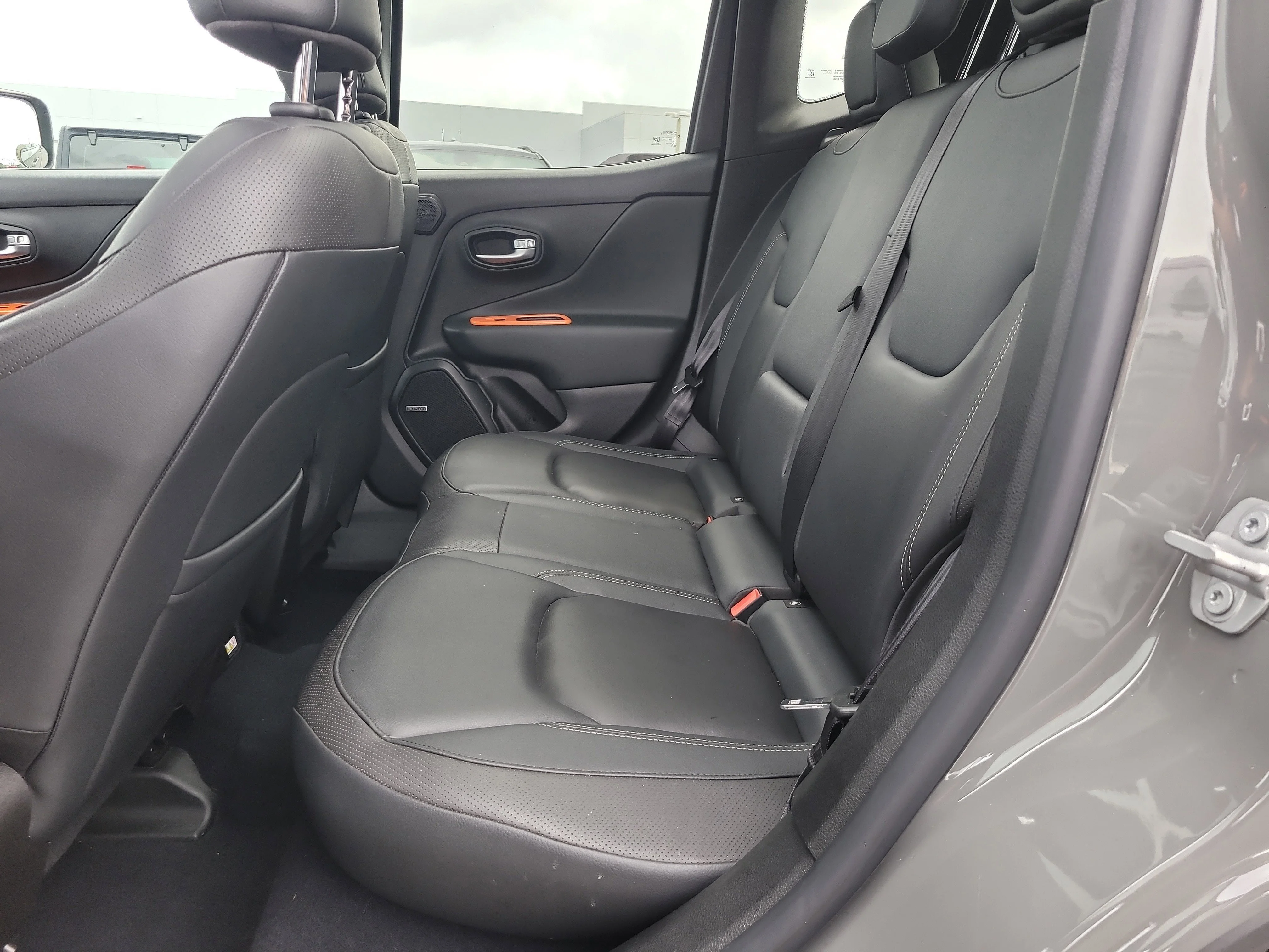 Used 2021 Sting-Gray Clearcoat Jeep Limited image 11