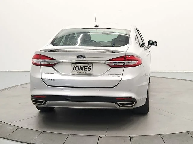 Used 2018 Silver Ford Titanium image 7
