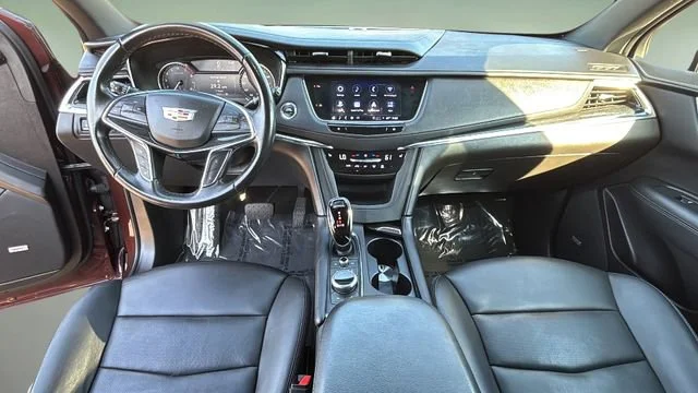 Used 2022 Rosewood Metallic Cadillac Premium Luxury image 16