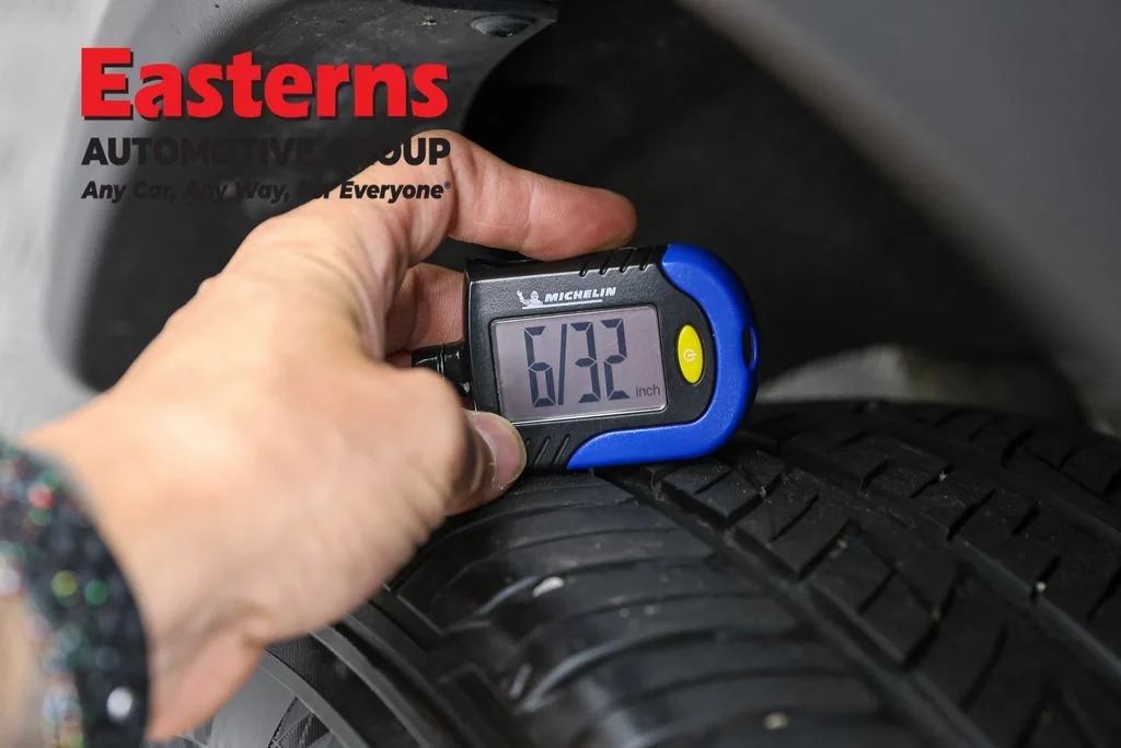 Used 2023 Blue Nissan SV image 32