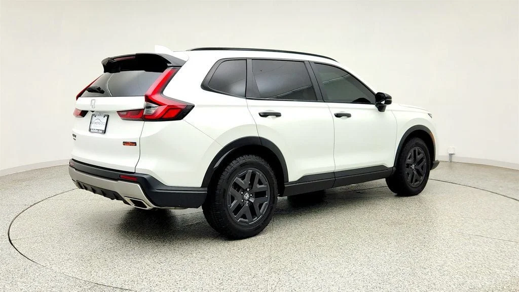 Used 2026 Platinum White Pearl Honda TrailSport AWD image 5