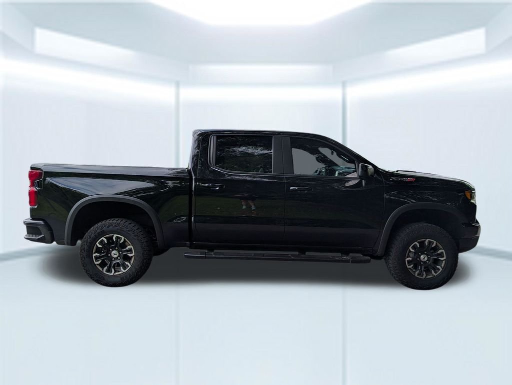 Used 2024 Black Chevrolet ZR2 image 7