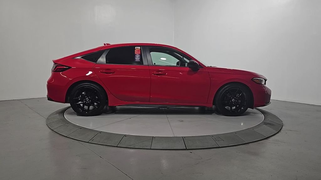Used 2025  Honda Sport image 6