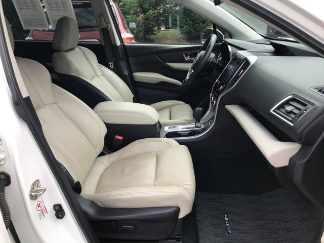 Used 2020 Crystal White Pearl Subaru Limited image 33