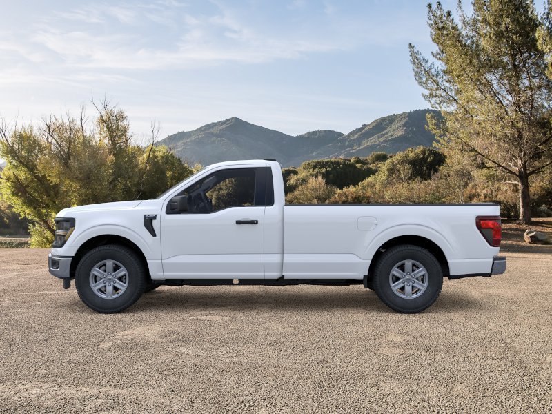 New 2026 Oxford White Ford XL image 3