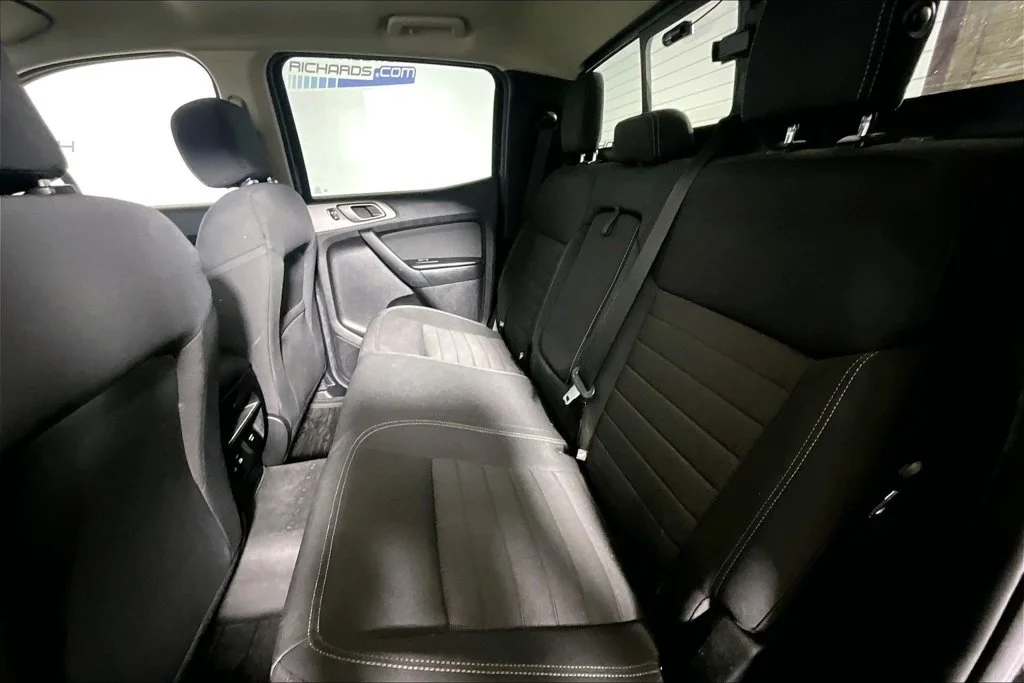 Used 2019 Shadow Black Ford XLT image 21