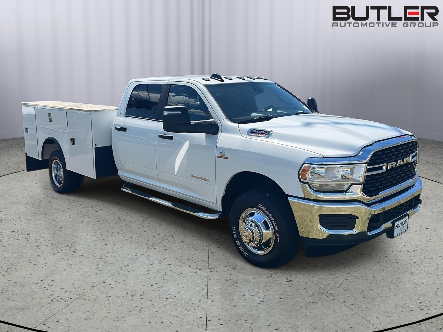 Used 2024 Bright White Clearcoat Ram SLT image 8