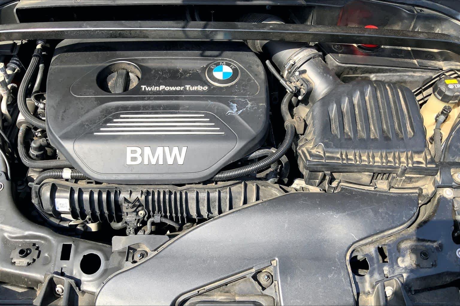 Used 2018 Sunset Orange Metallic BMW sDrive28i image 29