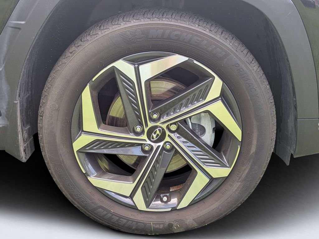 Used 2024 Black Hyundai Limited image 11