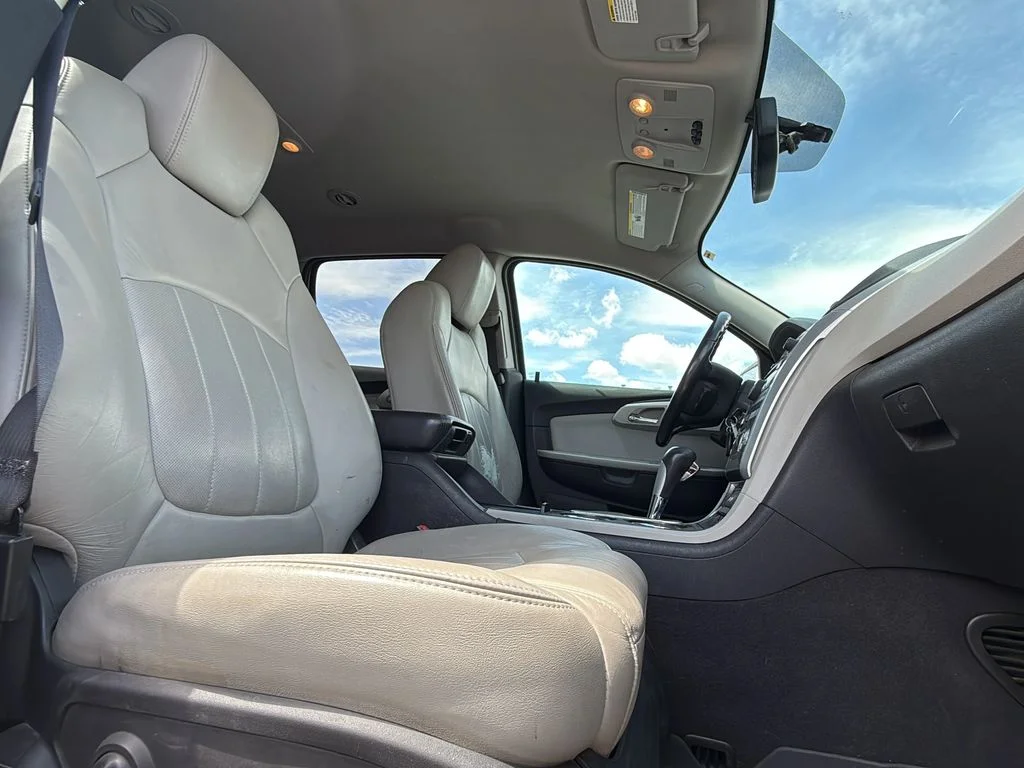 2011 Chevrolet Traverse LTZ - Photo 22