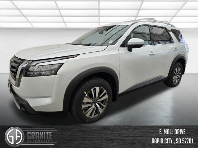 2025 Nissan Pathfinder SL 4WD's photo
