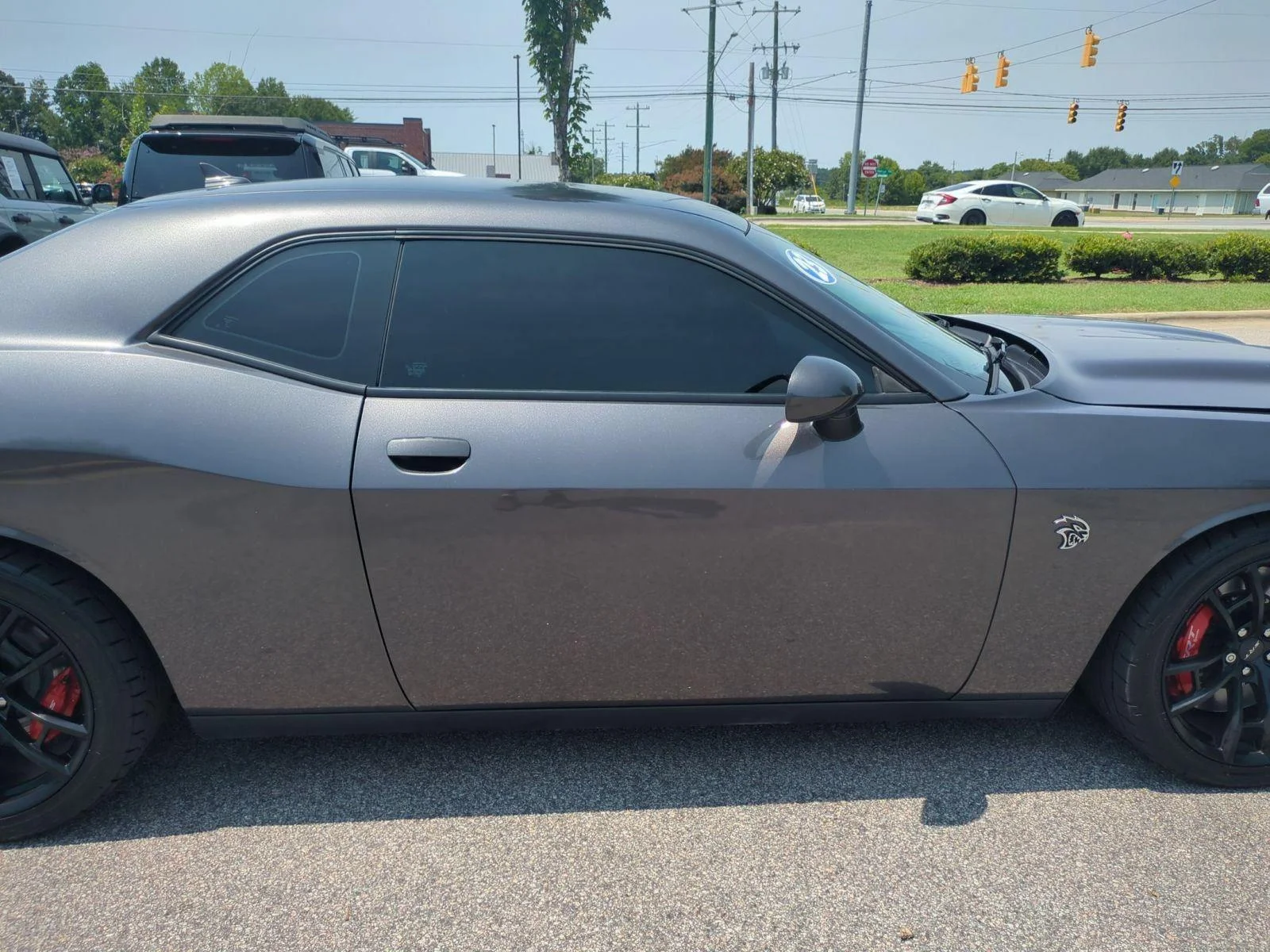 Used 2023 Granite Pearlcoat Dodge SRT Hellcat Jailbreak image 32