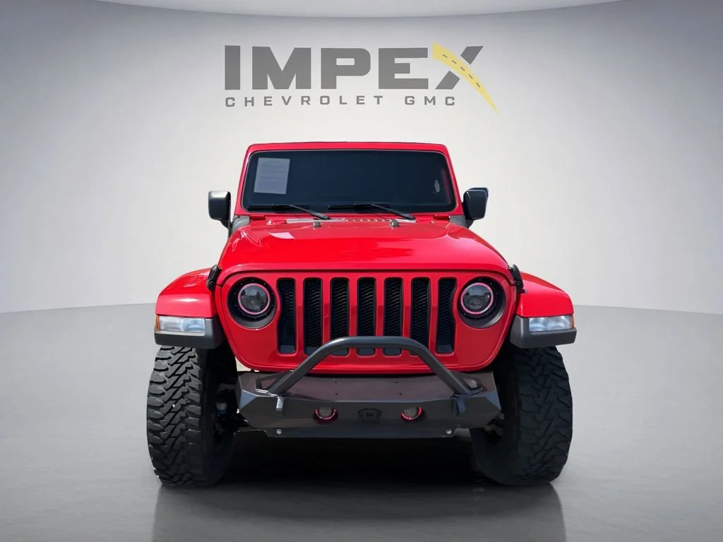 Used 2019  Jeep Sport image 5