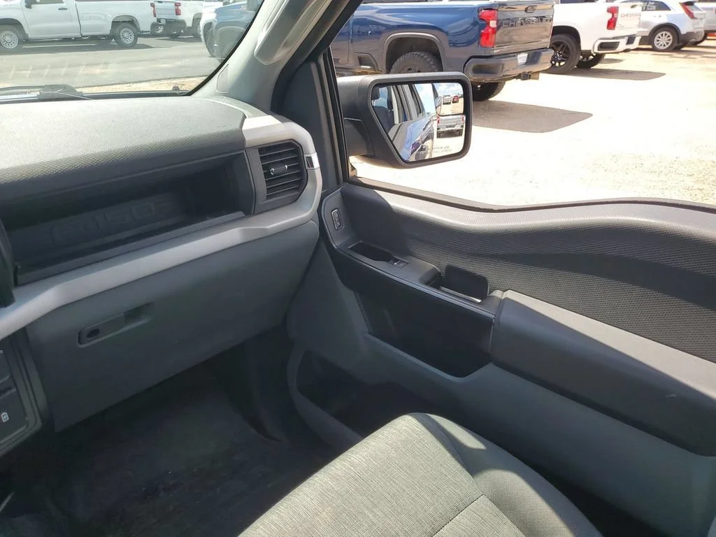 Used 2022 Blue Ford XL image 11