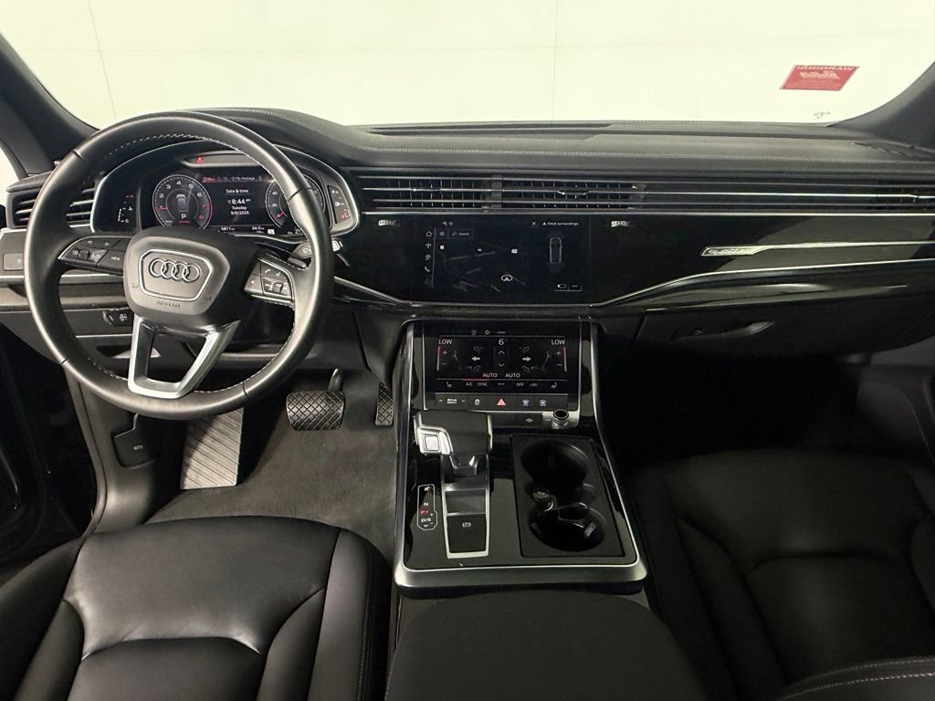 Used 2025 Black Metallic Audi 55 Premium quattro image 14