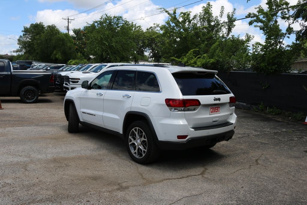 Used 2022 White Jeep Limited image 3