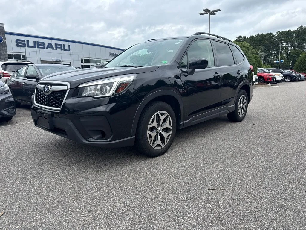 Used 2020 Black Subaru Premium image 2