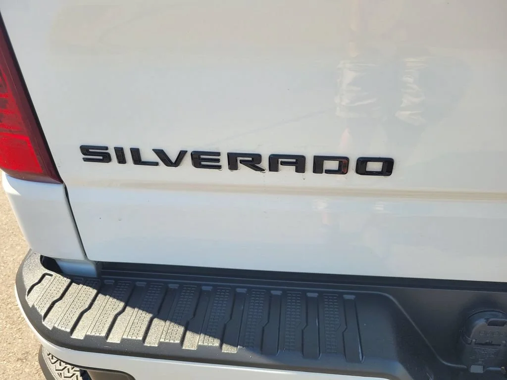 2023 Chevrolet Silverado 1500 Custom - Photo 11