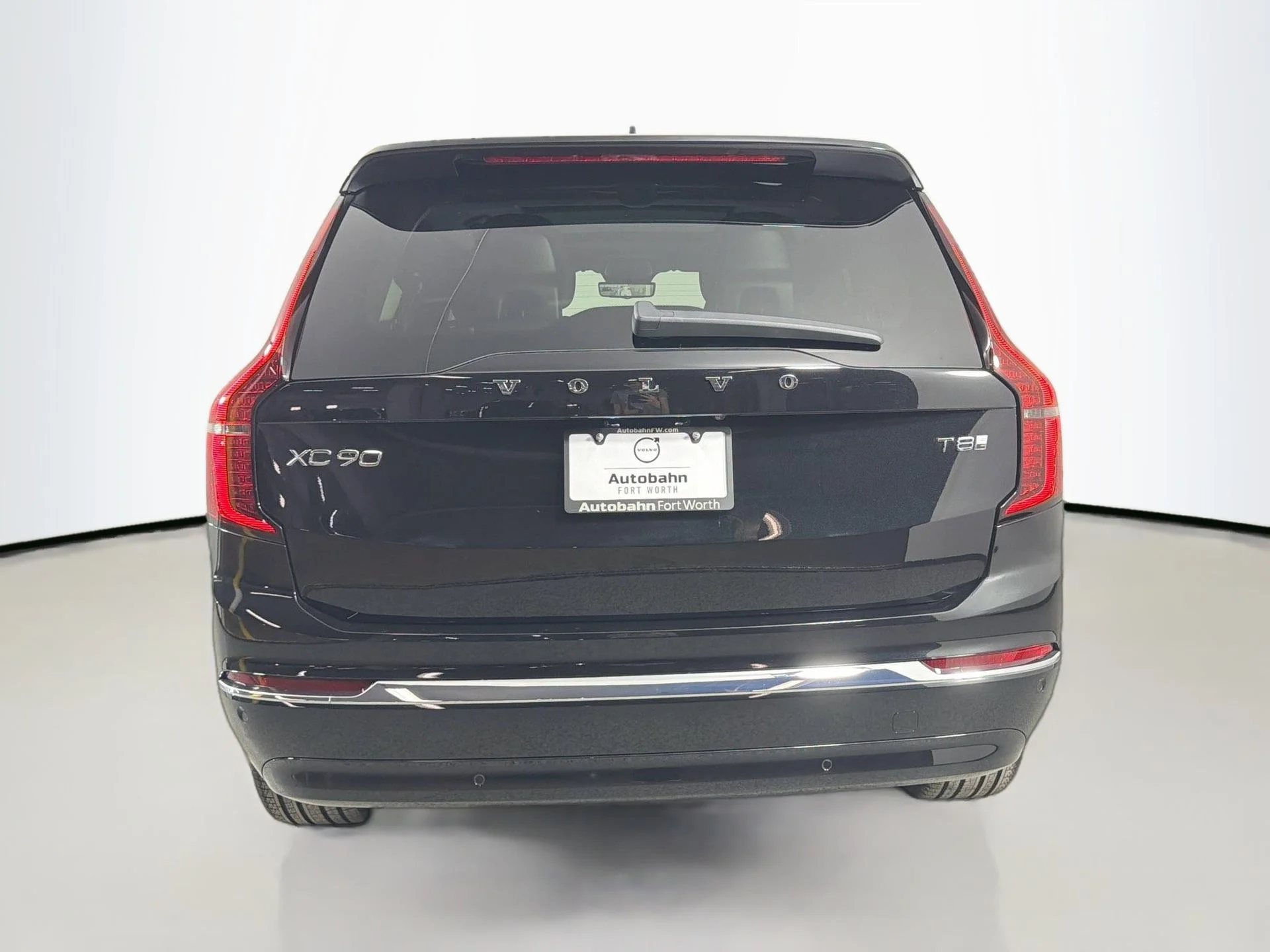 New 2026 Onyx Black Volvo Ultra image 6